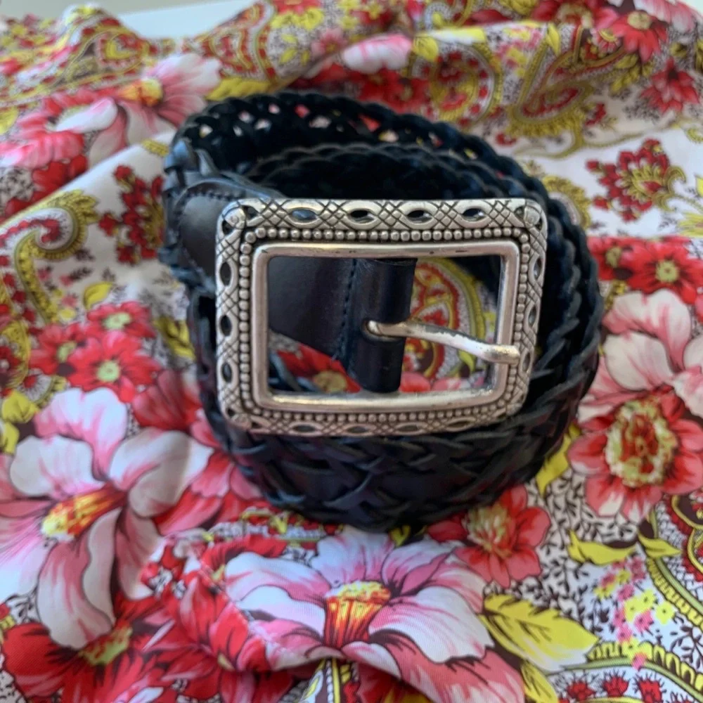 VINTAGE BLACK LEATHER BRAIDED BELT WITH SILVER RECTANGULAR BUCKLE SIZE LARGE